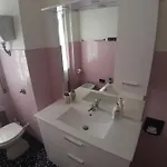 Fino A 8 Posti Letto *