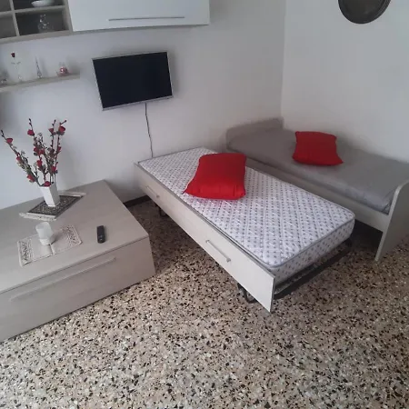 Apartment Centrale Fino A 8 Posti Letto